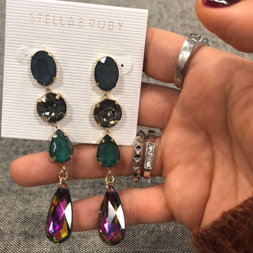 Statement earrings - Picture 2 of 4